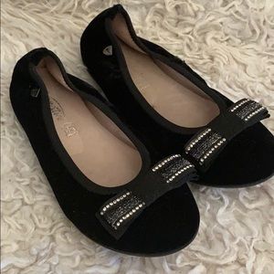 Venettini black velour dress flats shoes  sz 30